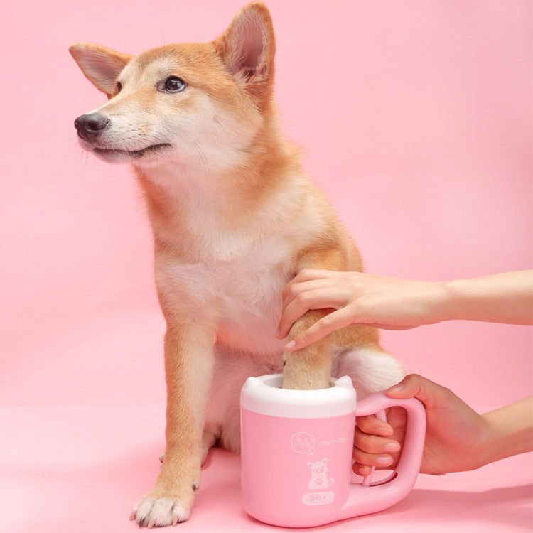 Mess-Free Paw Cleaning Cup